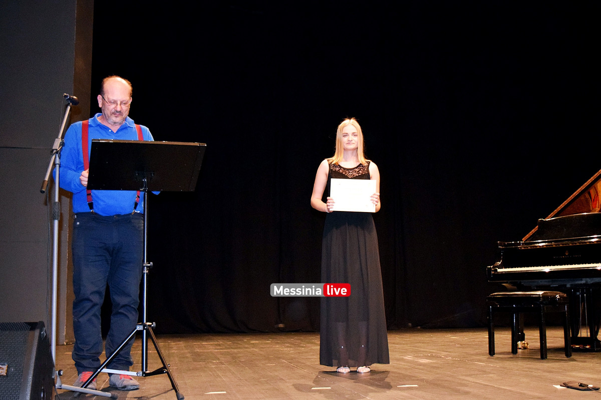 ΥΠΟΤΡΟΦΙΕΣ ΔΗΜ ΩΔΕΙΟΥDSC_0727