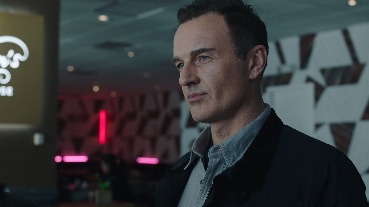 FBI.Most.Wanted.S01E03.Hairtrigger.1080p.10bit.AMZN.WEB-DL.EAC35.1.HEVC-Vyndros.mkv_snapshot_23.17_[