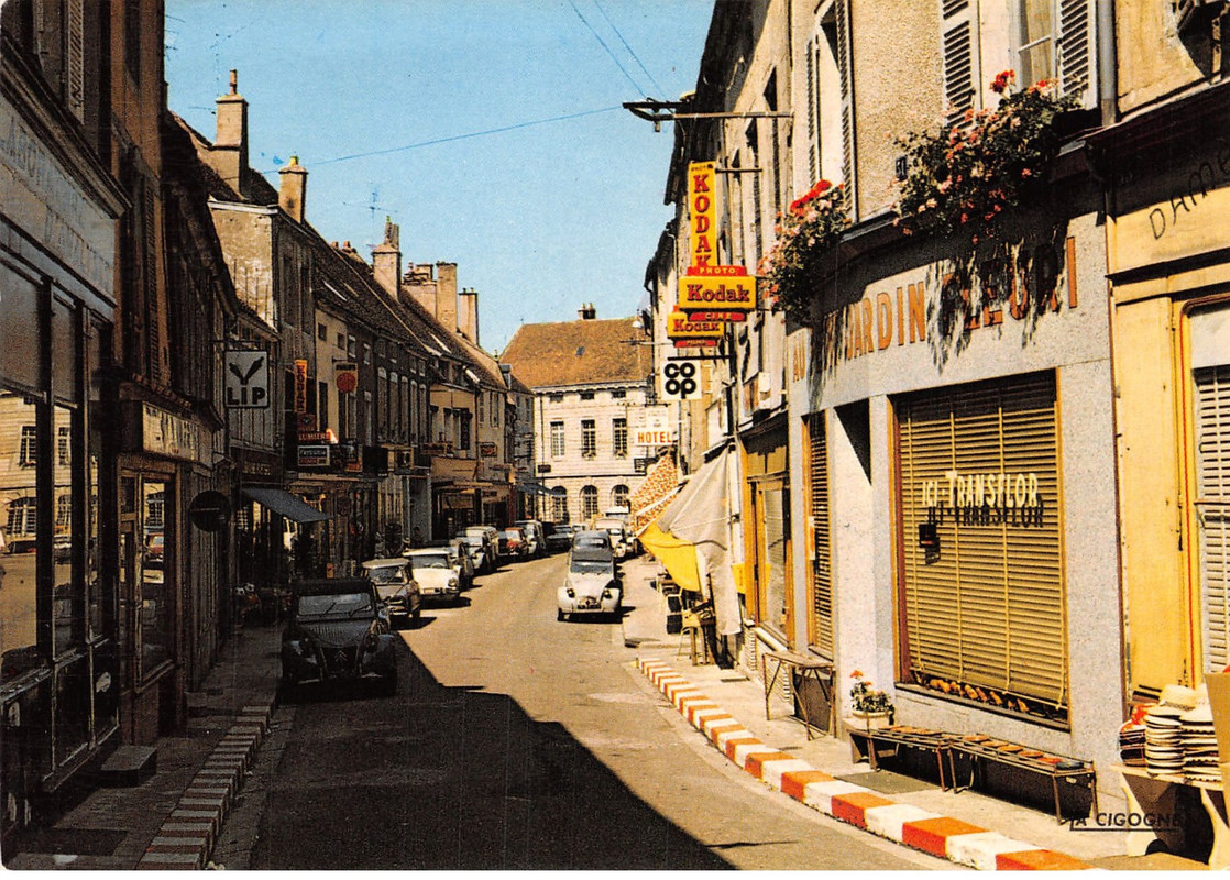 Saulieu rue du marché21
