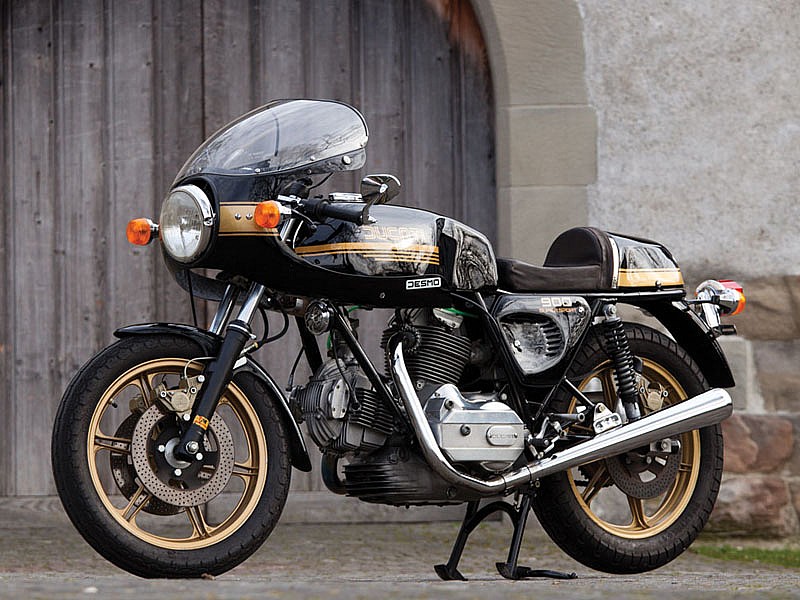 9B4FE375-727E-40CC-8B3C-6C9D250E8219