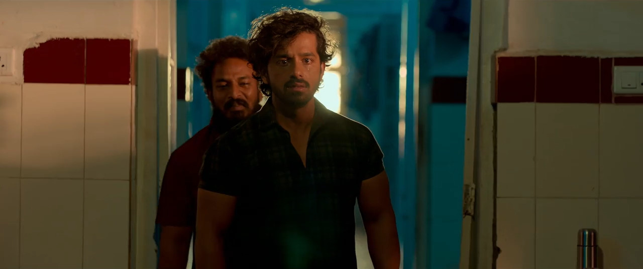 Kothalavadi 2025 WebRip [Hindi + Tamil + Telugu + Malayalam + Kannada] 480p 720p ESub Screenshot