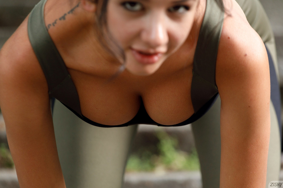 full_018_1403191522008356