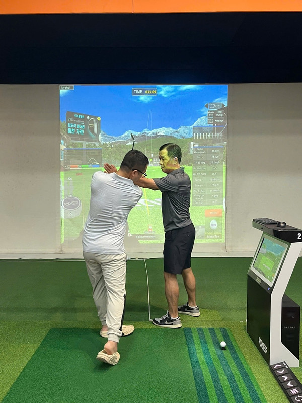 Phòng tập golf 3D hiện đại