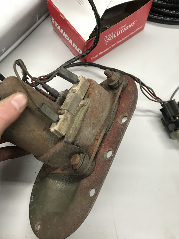 EEC6E93C-0842-46FC-BE52-01BF1B2FCB1F