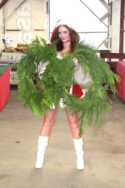 Phoebe-Price-Sexy-The-Fappening-Blog-com-26-1024x1536