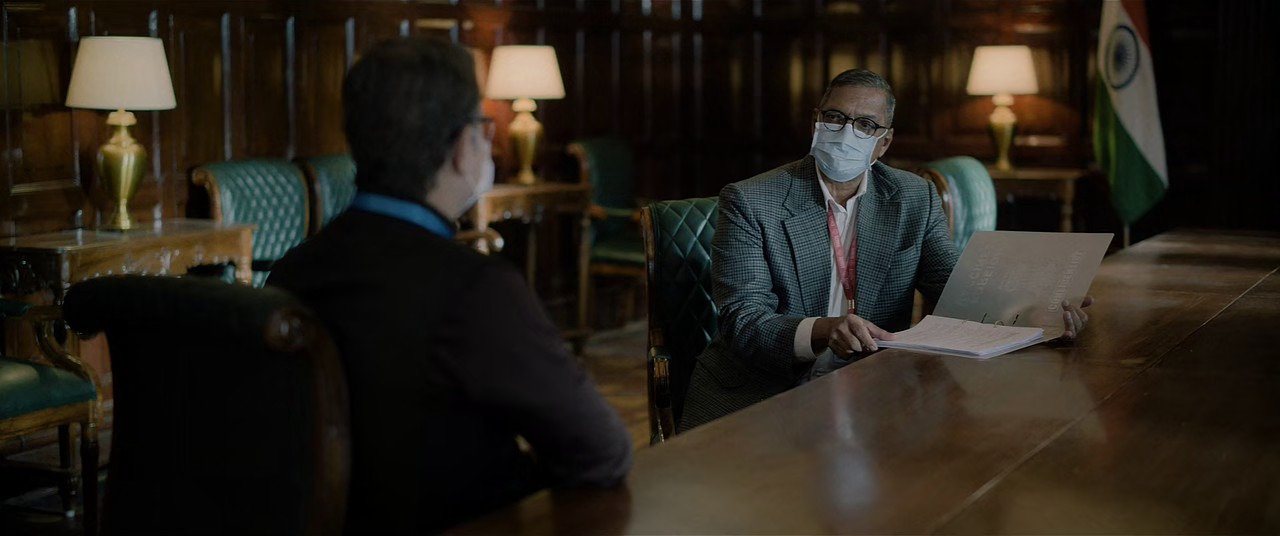 The-Vaccine-War-2023-DSNP-WEBRip-Hindi-720p-10bit-HEVC-DDP-5-1-ESub-mkv-0004
