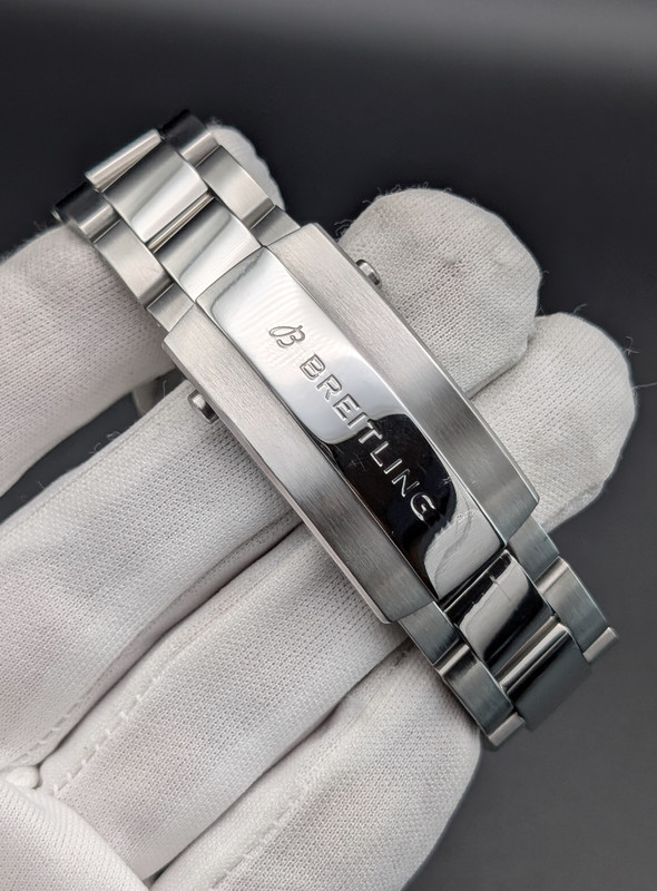 PXL 20251121 224531008 PORTRAIT ORIGINAL