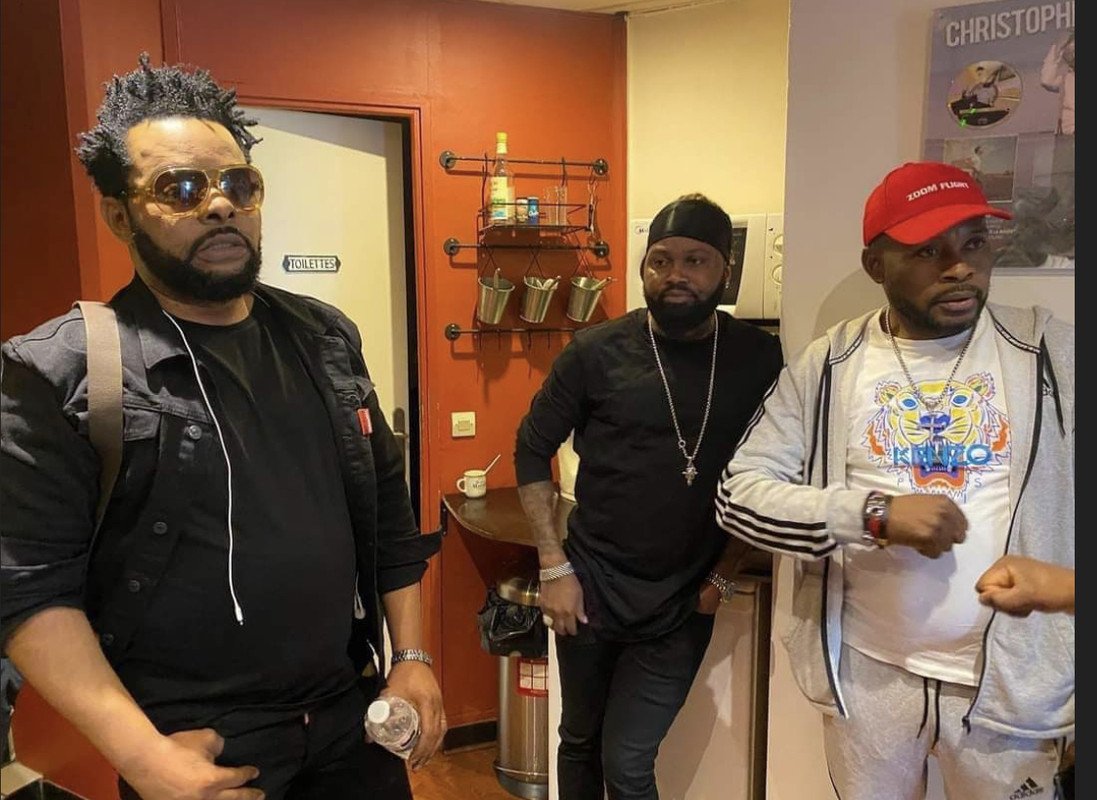 FD606787-C123-449B-B7B2-85FC2E2D0347