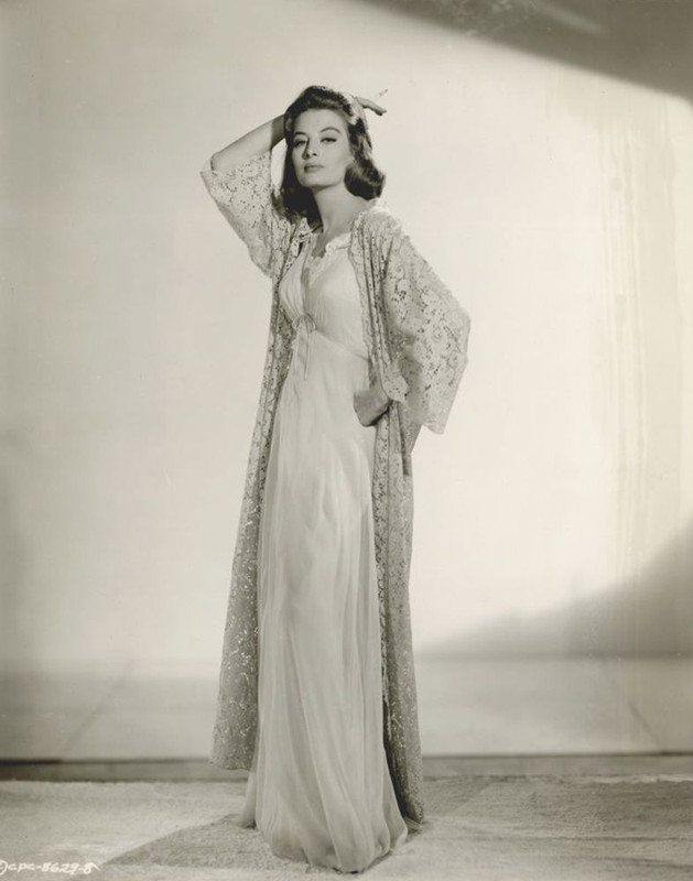 Capucine_a82