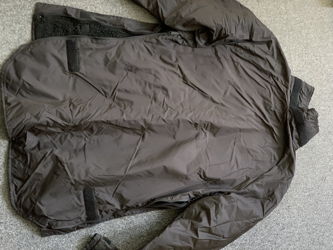 DED9E559-86EF-4764-8DF6-478F2AE11A02