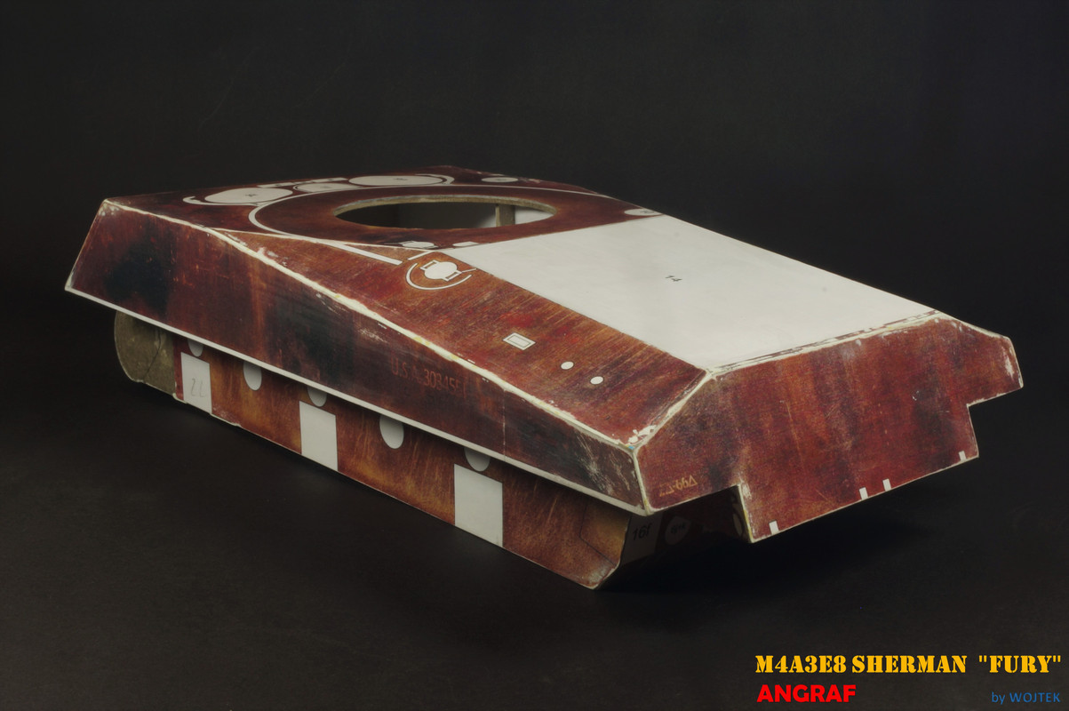 M4A3E8 SHERMAN  FURY 14