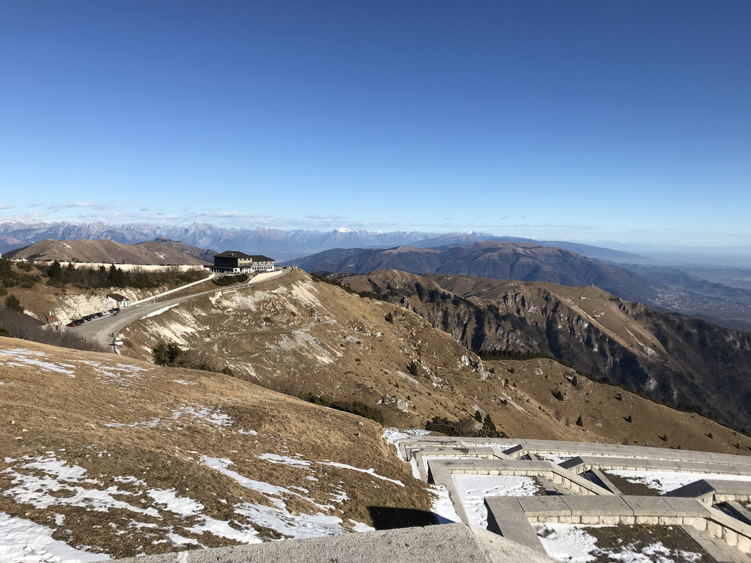 4ED274F8-2F28-48EA-924F-854FC16688E1