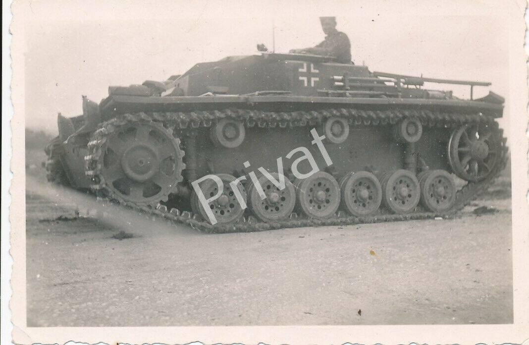 Foto WK II Sturmgeschütz Panzer tank char бак Einsatz MD 256 K1.31