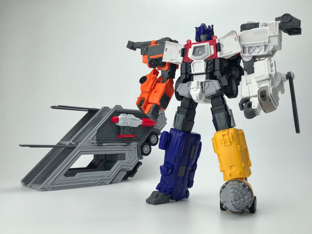 MB-18-ENERGY-COMMANDER-42