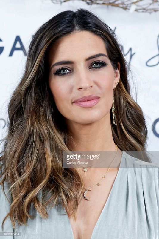 F7EC87C9-5806-4A80-B439-0C643ED137AC