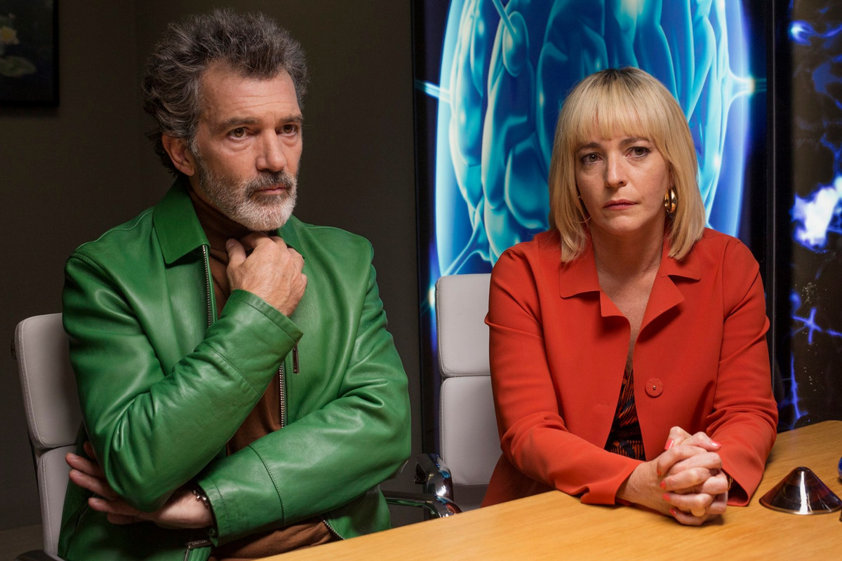 FILM: TUGA I SLAVA, drama [osvrt Ada Jukić]