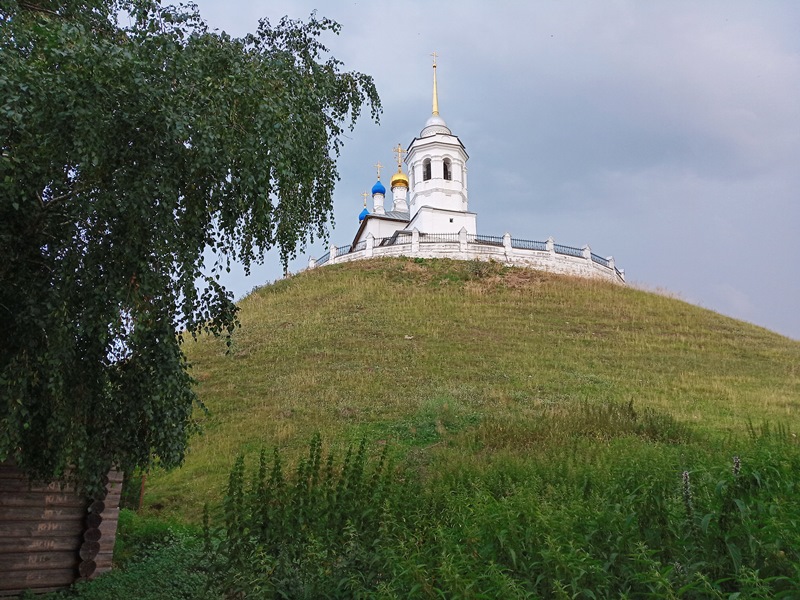 Дикое поле от Цны до Дона. Тамбов и Елец, Воргольские Скалы, Романцевские горы...