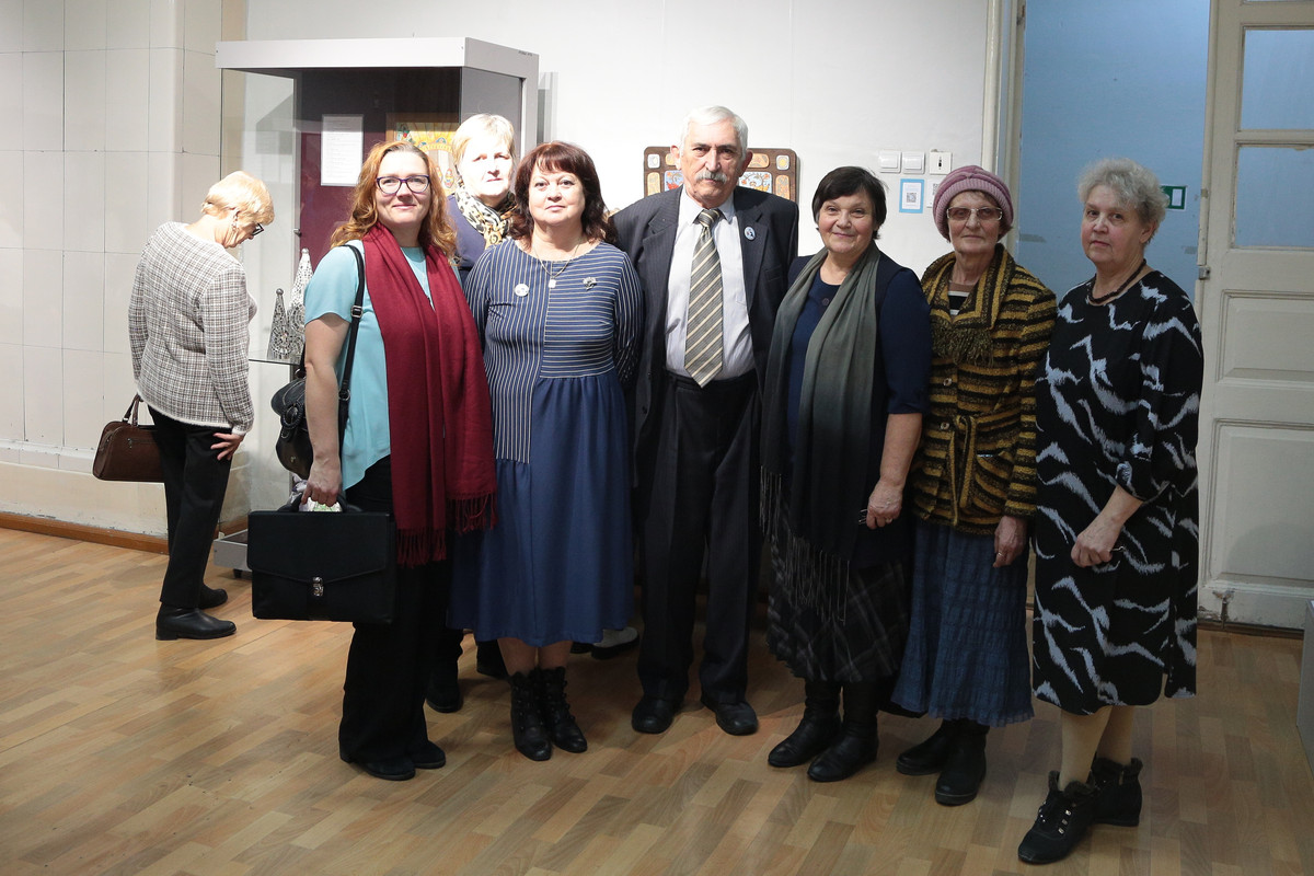 Родоведы из Невьянска и Верхнего Тагила на выставке в музее-заповеднике