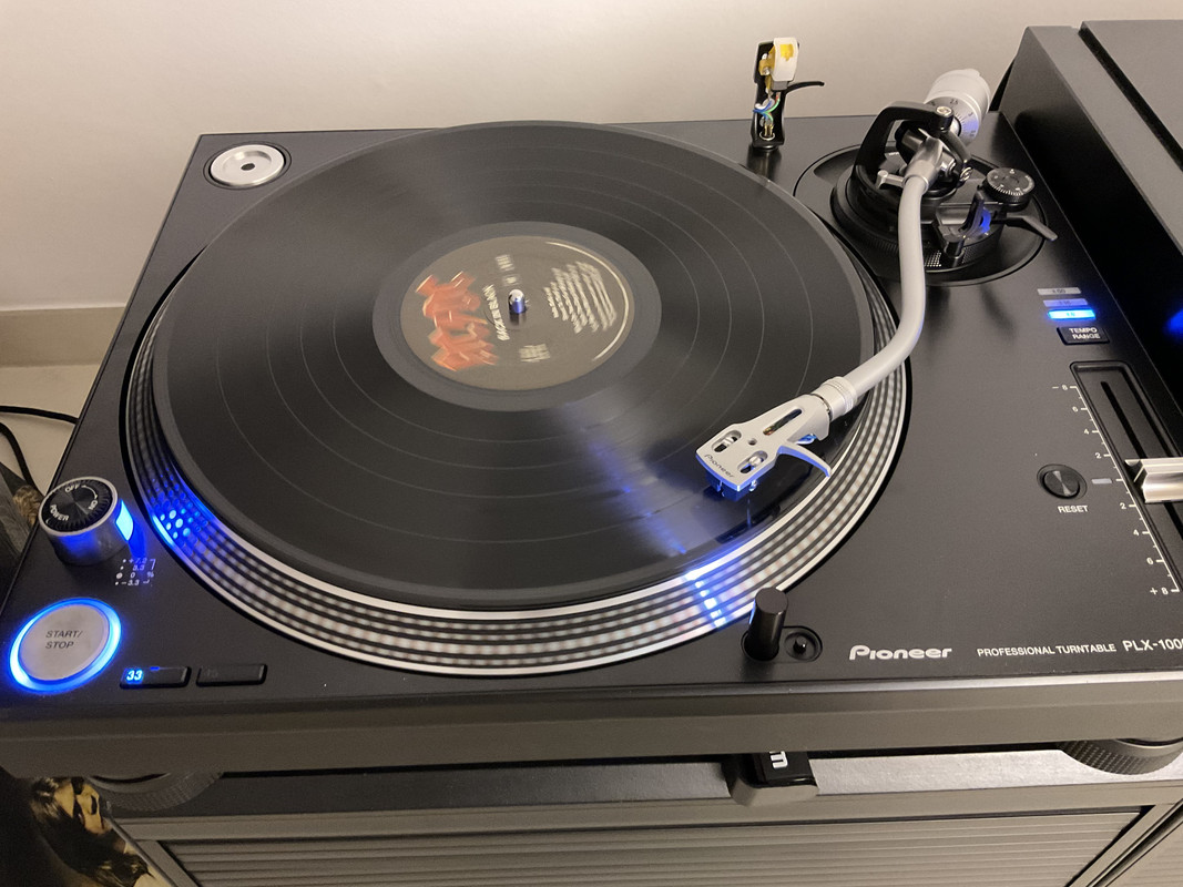 E5230276-AD9A-4926-808E-86A24E9AE77C