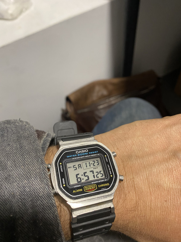 25FD8E84-B7B0-4A6B-B8DB-FE6719AC982E