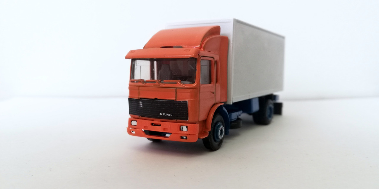 Mac (3079)