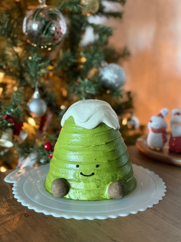 Matcha Cake Art