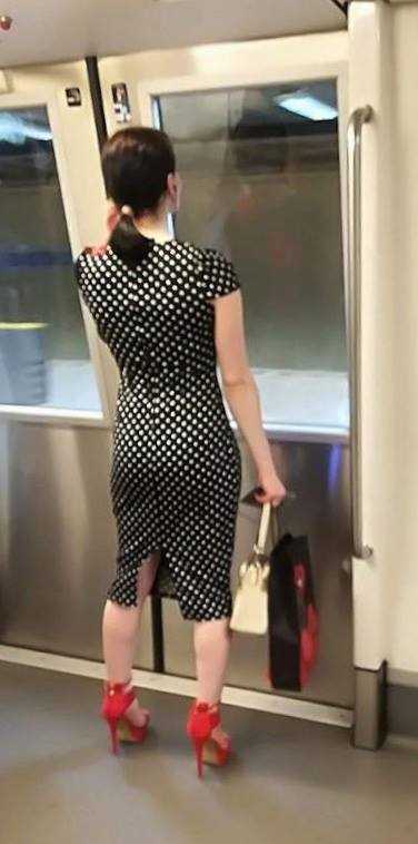 52948714_382037195948719_1555478438389743616_n_382037192615386