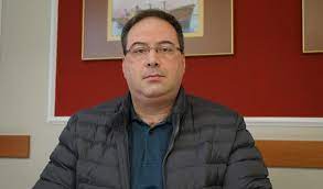 ΣΧΟΛΙΑΖΟΝΤΑΣ ΤΗΝ ΤΟΠΙΚΗ ΕΠΙΚΑΙΡΟΤΗΤΑ