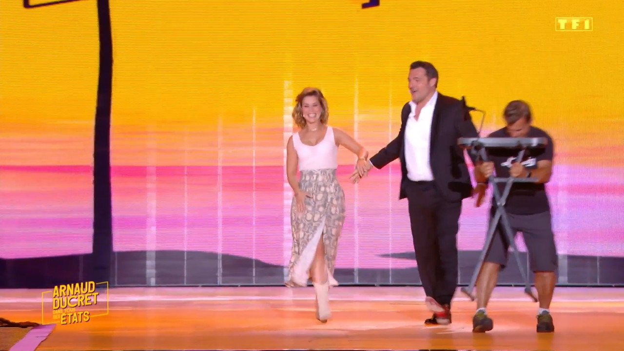 2022-08-16_21_10_TF1_Arnaud-Ducret-dans-tous-ses-etats.mp4_snapshot_01.25.39.653
