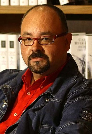 Fun Facts Friday: Carlos Ruiz Zafón