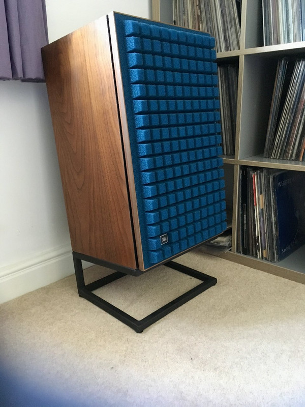 230B4319-C39C-4913-B0D2-E3A1AD81F557_1_201_a