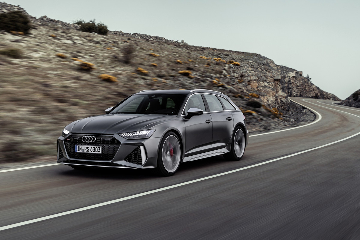 2020 Audi RS6 Avant (3)