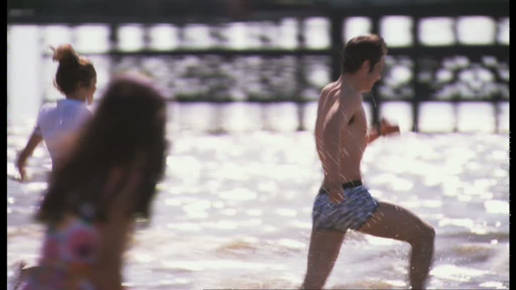 vlcsnap-2011-11-03-17h05m42s141