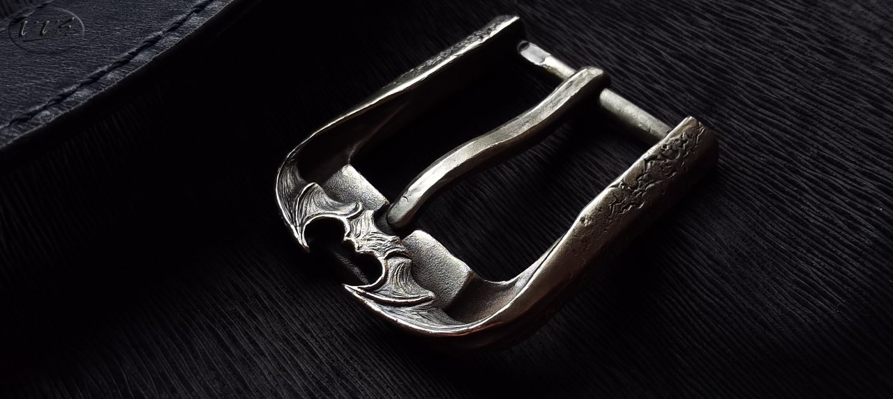 пряжка мышь1