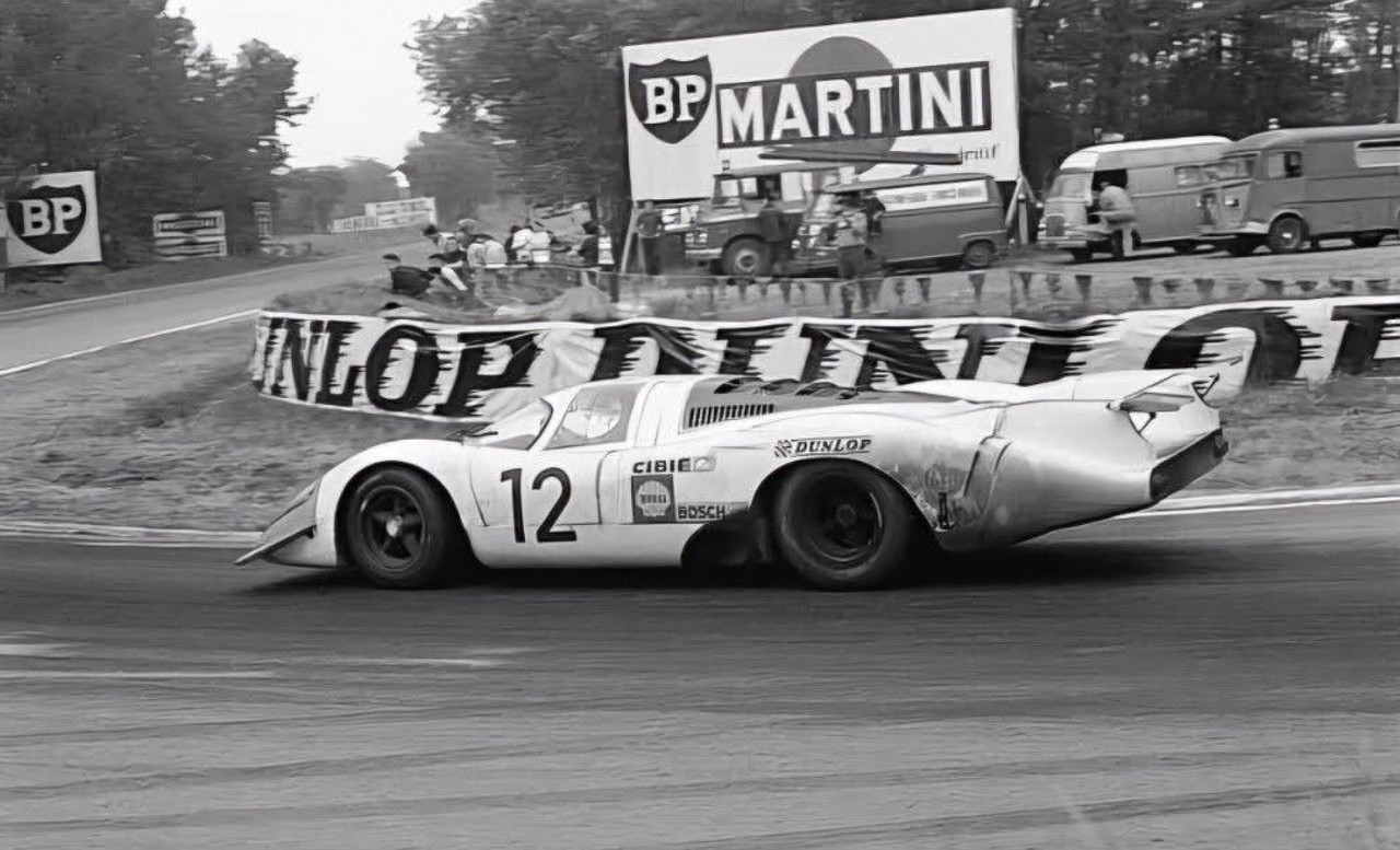 51D3560E-8886-4ED7-86D2-38D9C647B0AA