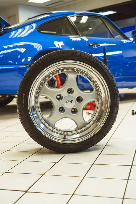 Porsche 964 RS 17