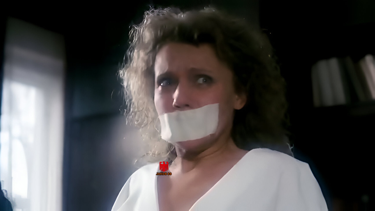 Maria Pakulnis 4 - Zabij Mnie Glino 1988