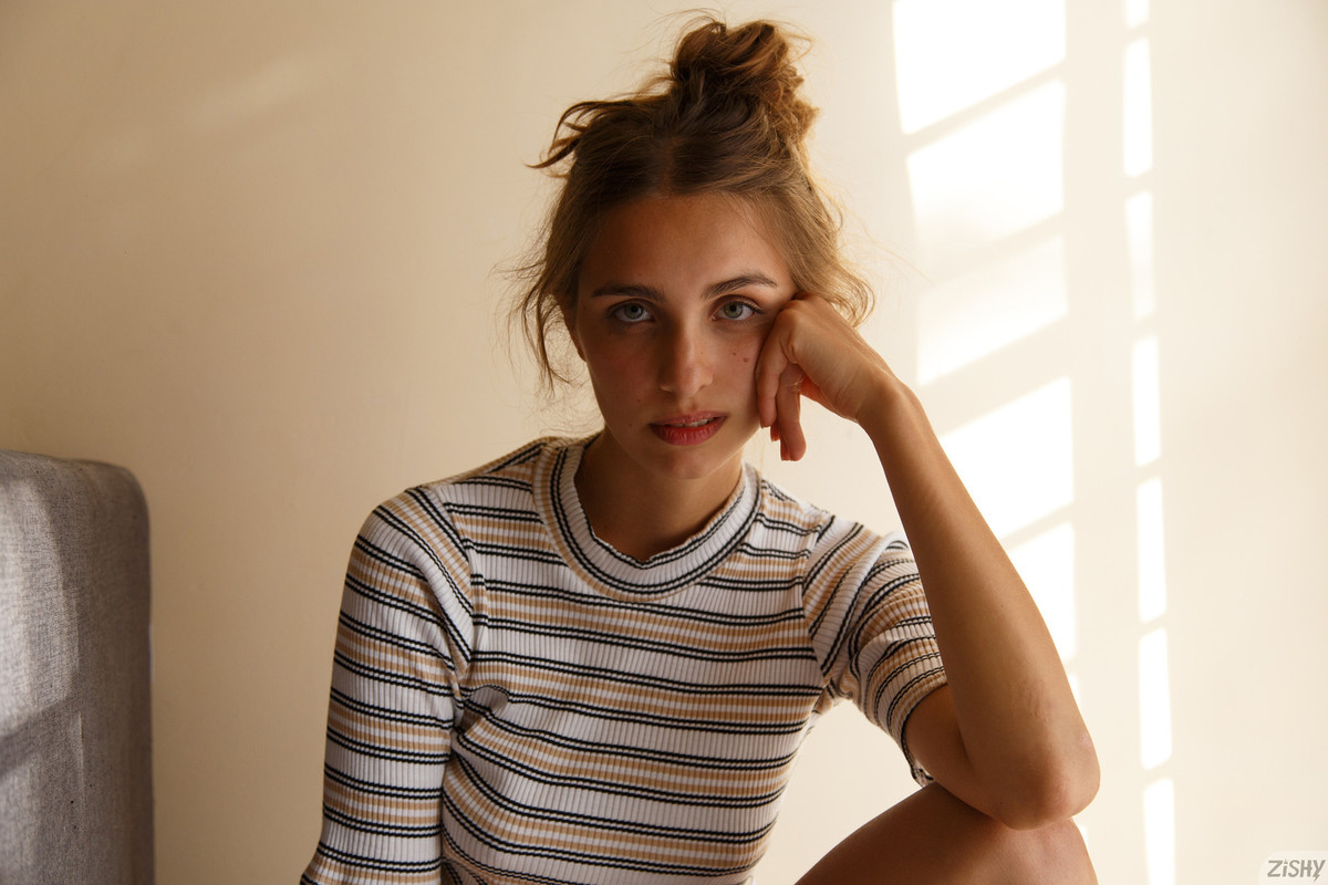 full_024_1324236093135424