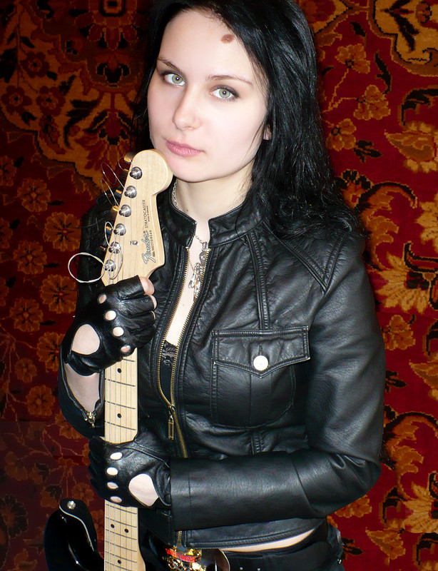 my_guitar_by_vasilissia