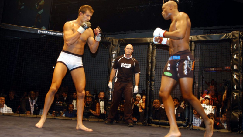 Банков обирджия излиза от затвора и атакува UFC титлата
