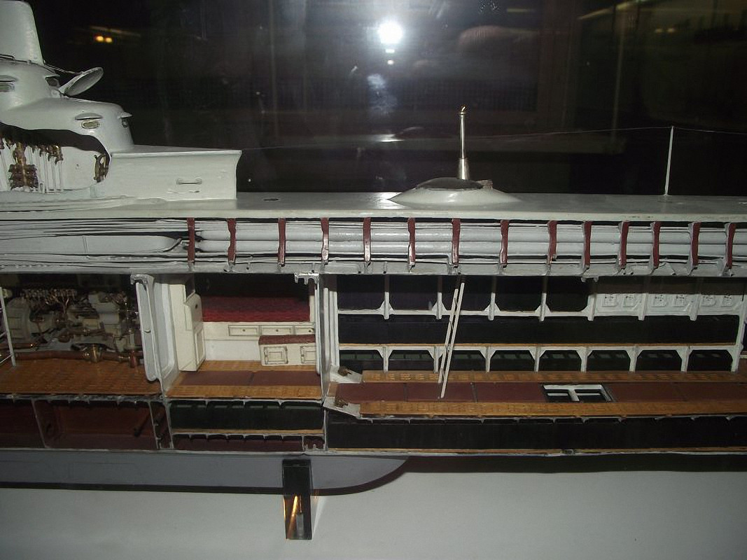 SMS U-1 модель-2