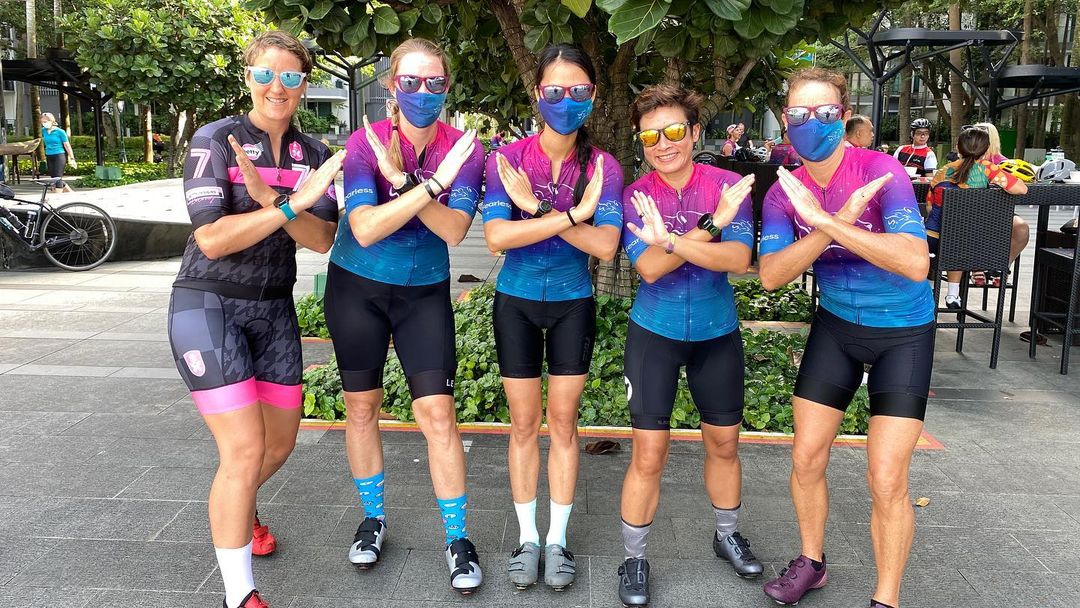 BIKE251-sINgAPORE womenS tri club
