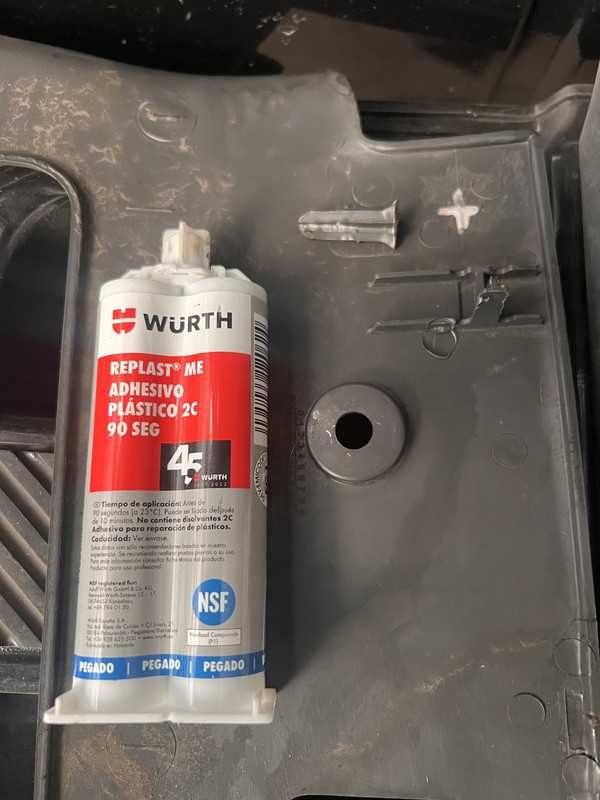 ACDAB52B-3FC0-4399-9D02-A459F82CA351