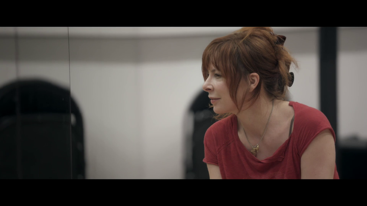 Mylène Farmer - L'Ultime Création - Pourvu Qu Elle Soit Douce0829