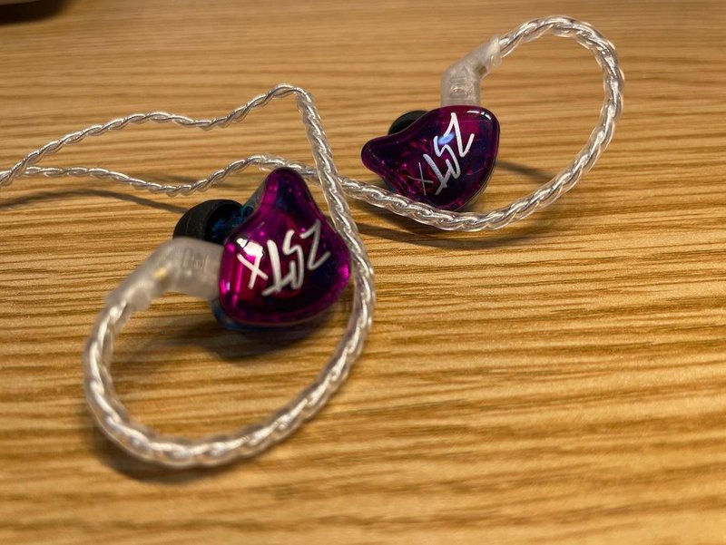 KZ ZST 