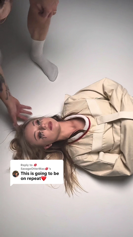 Lauren Presley BTS 4