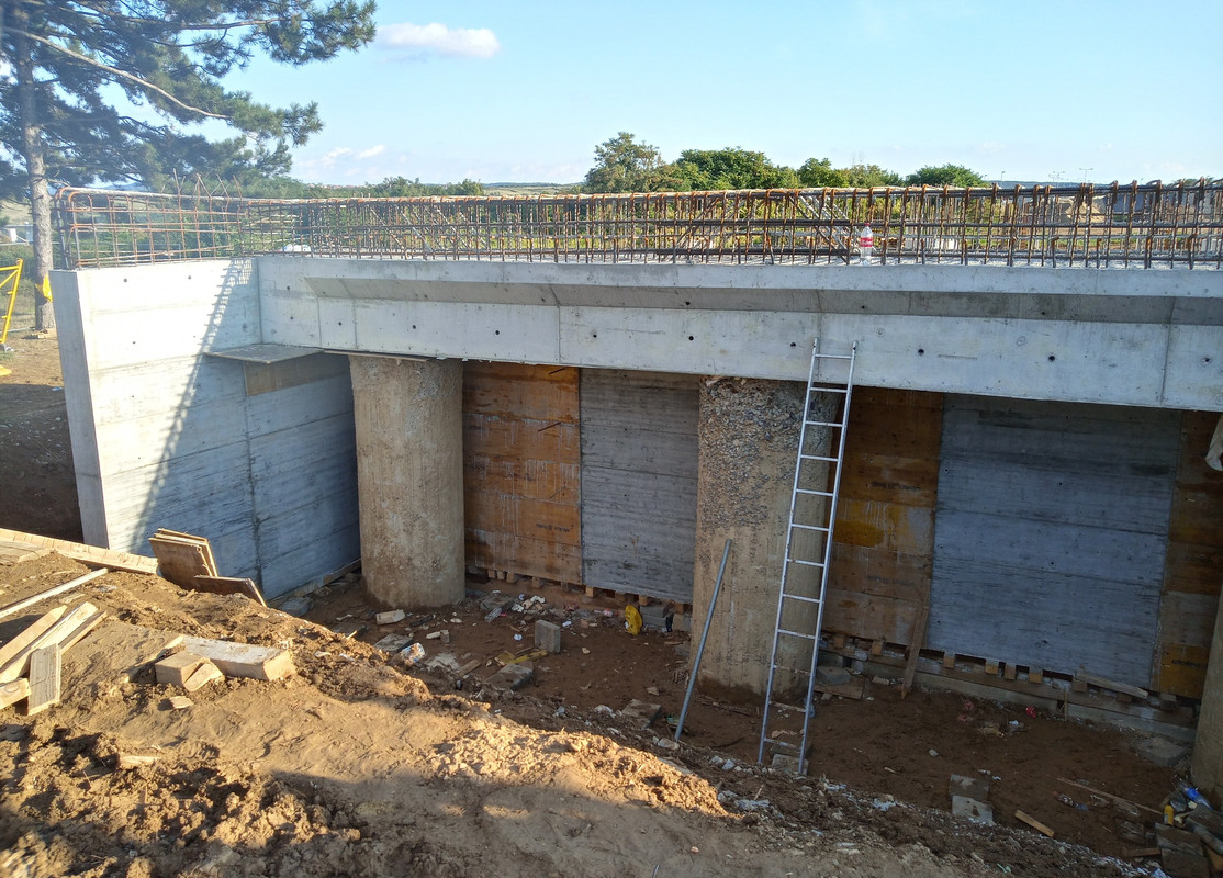 20200825_173343_HDR(1)