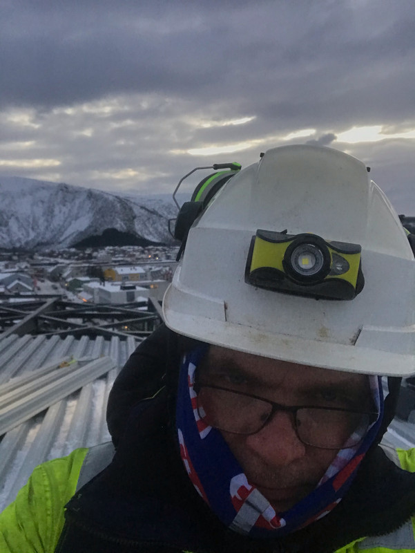 0DACB279-6FEB-41FB-A4F1-E4B70D7E8F19