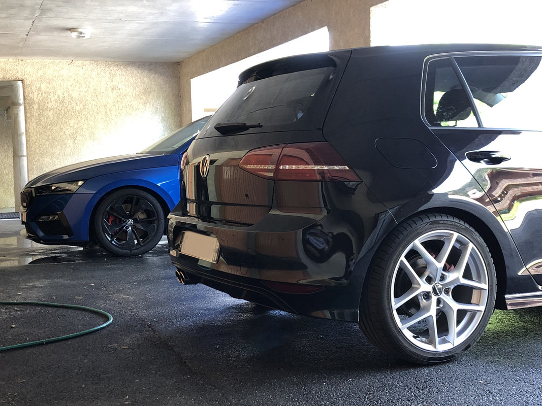 4DFC64D5-D704-4342-B8BE-89E6F987E847