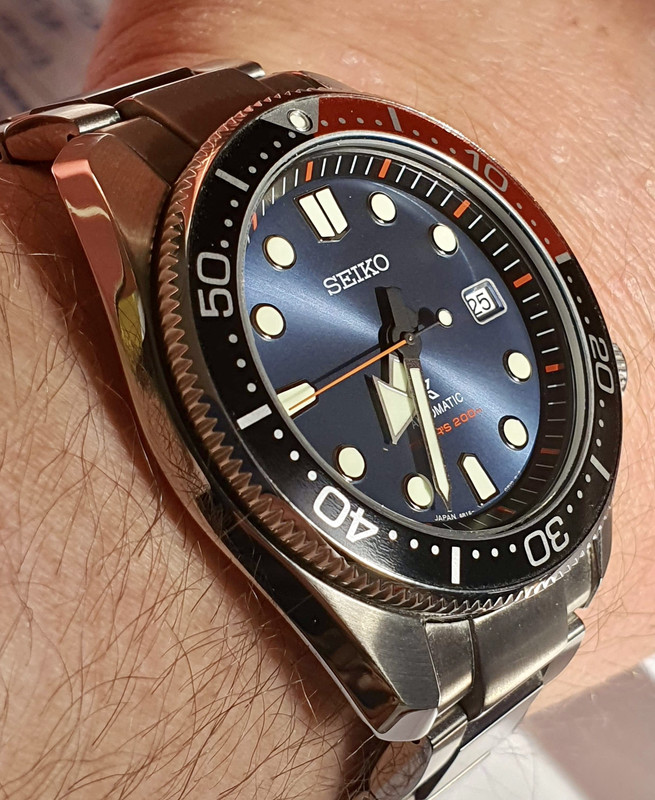 E2F4B2DB-5C03-4ADE-8812-983E9C93B165